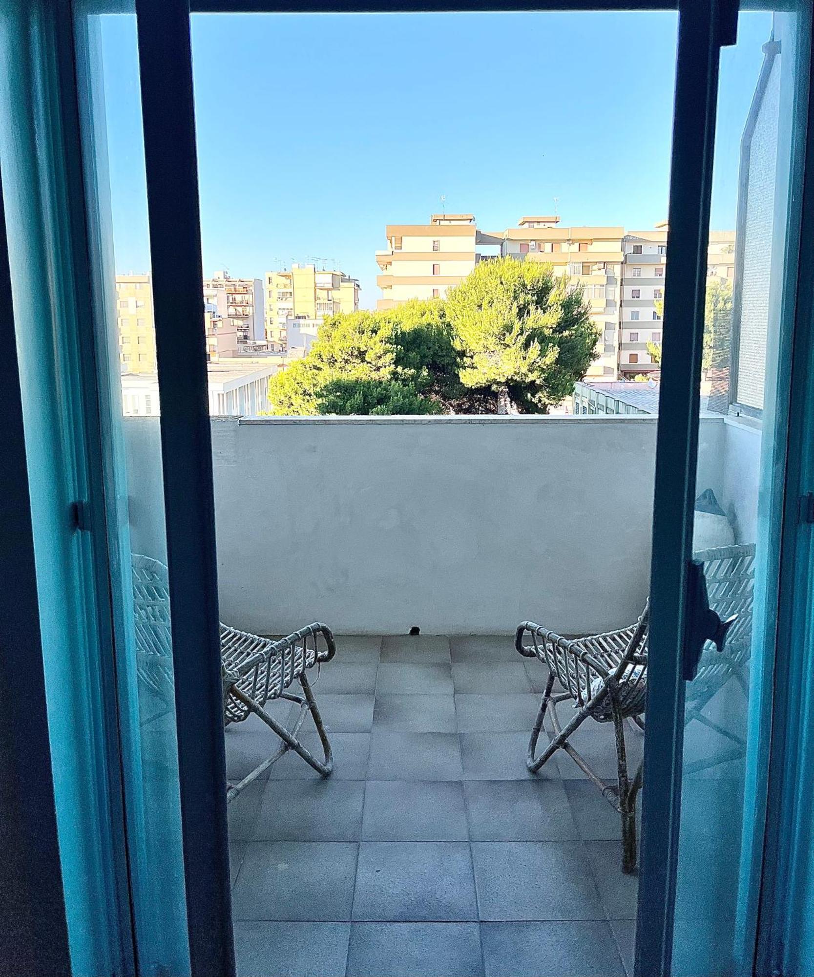 Puglia Low-Cost, Holiday Home Brindisi Esterno foto