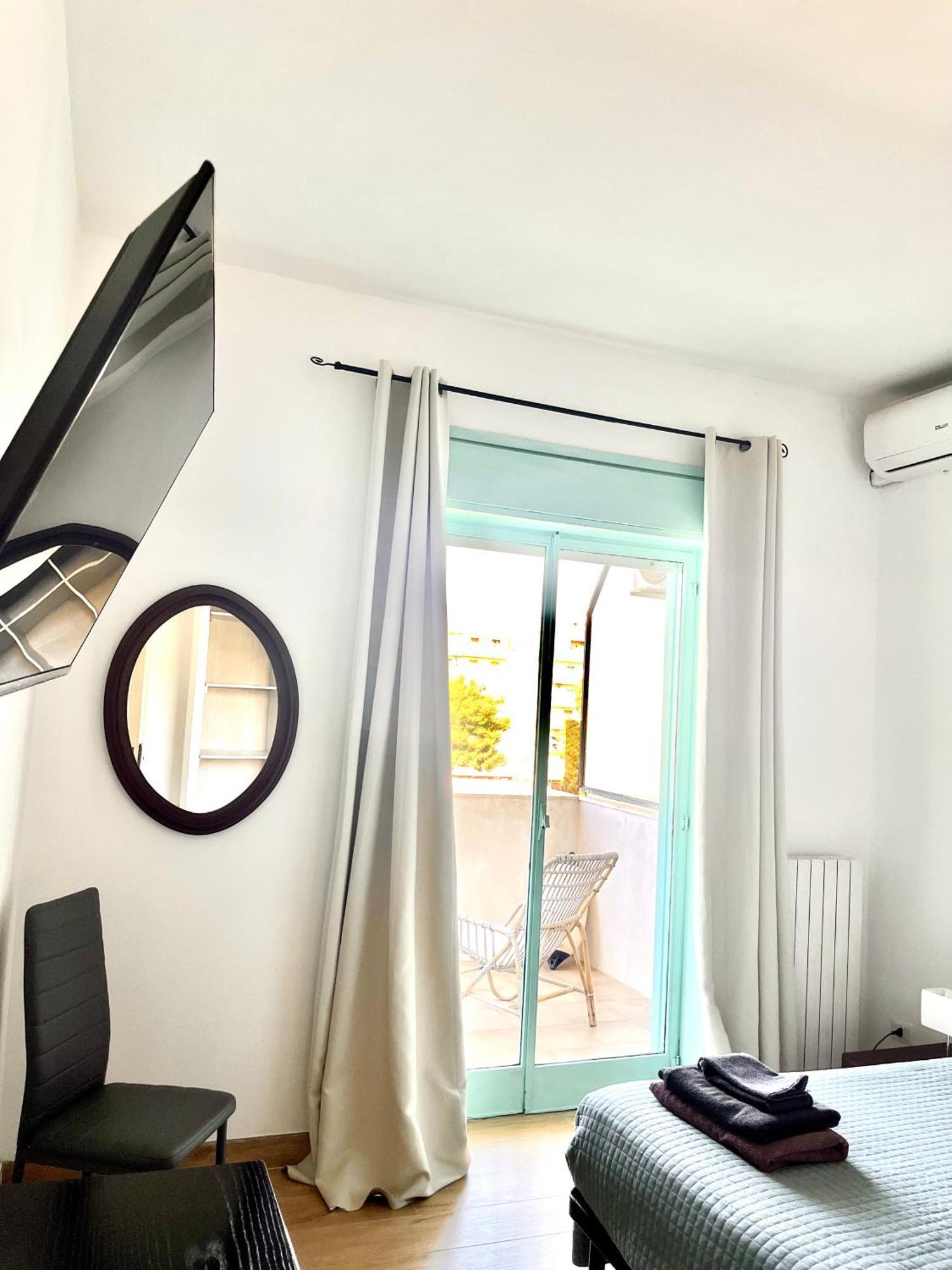 Puglia Low-Cost, Holiday Home Brindisi Esterno foto